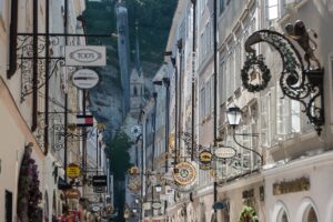 Salzburg głowny deptak miasta